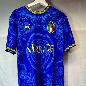 ITALY 2022 CONCEPT VERSACE HOME FOOTBALL SHIRT.